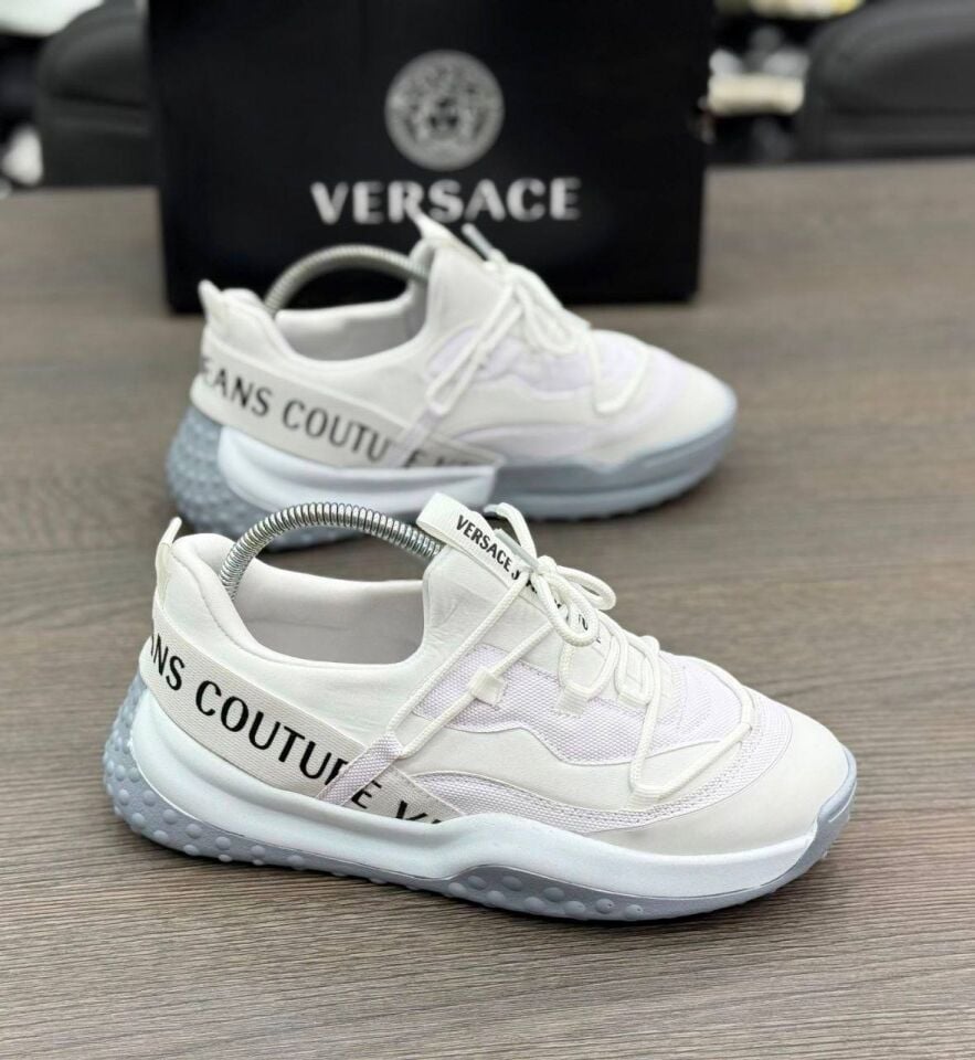 VERSACE